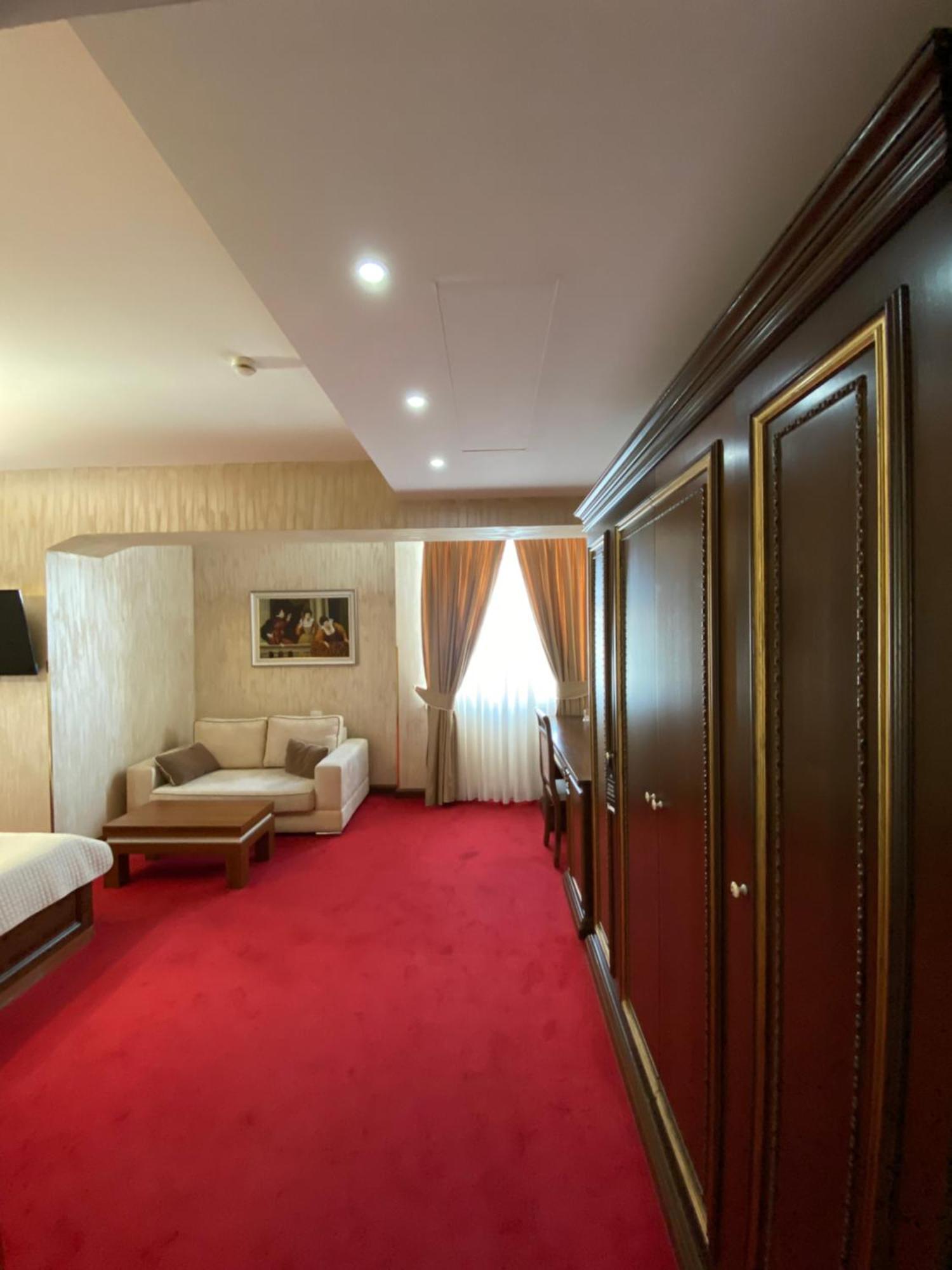 Rozafa Hotel Shkodër 外观 照片